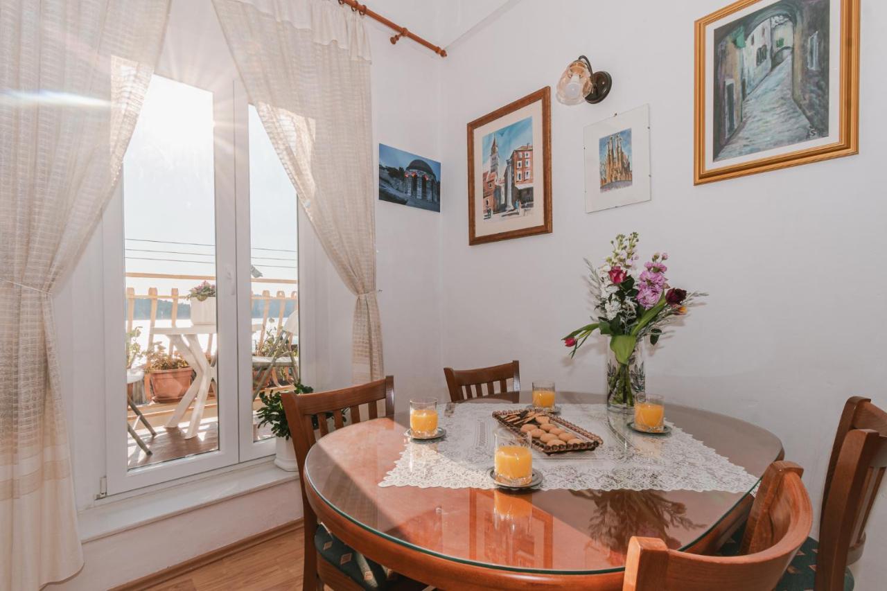 Arya Apartment Шибеник Екстер'єр фото